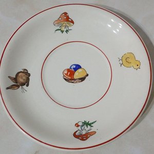 Platillo Infantil de Porcelana Vintage con Dibujos de Animales y Huevos - imagen 2