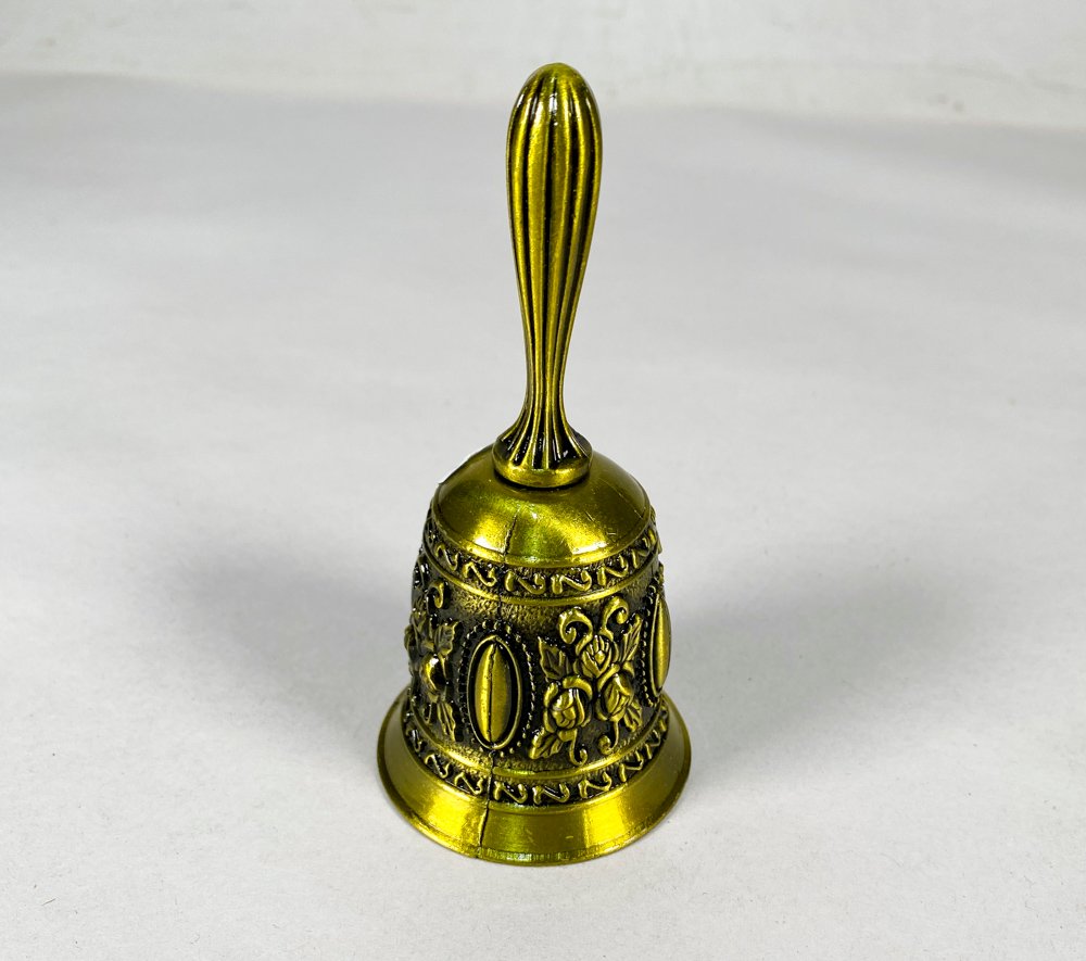 Campana Oriental Labrada con Badajo - Bronce Dorado