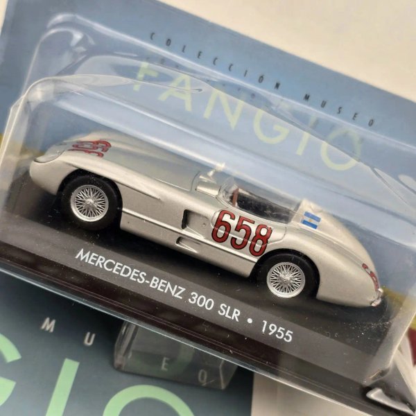 Réplica Mercedes-Benz 300 SLR 1955 Fangio Colección Museo - imagen 1