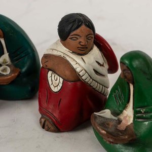 Lote de 4 Figuras Mexicanas Artesanales - imagen 2