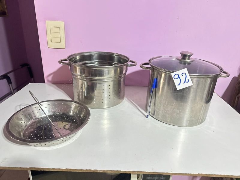 Lote anterior: Olla de acero inoxidable con colador y tapa