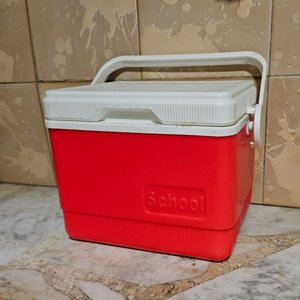 Conservadora Escolar Roja Pequeña - imagen 4