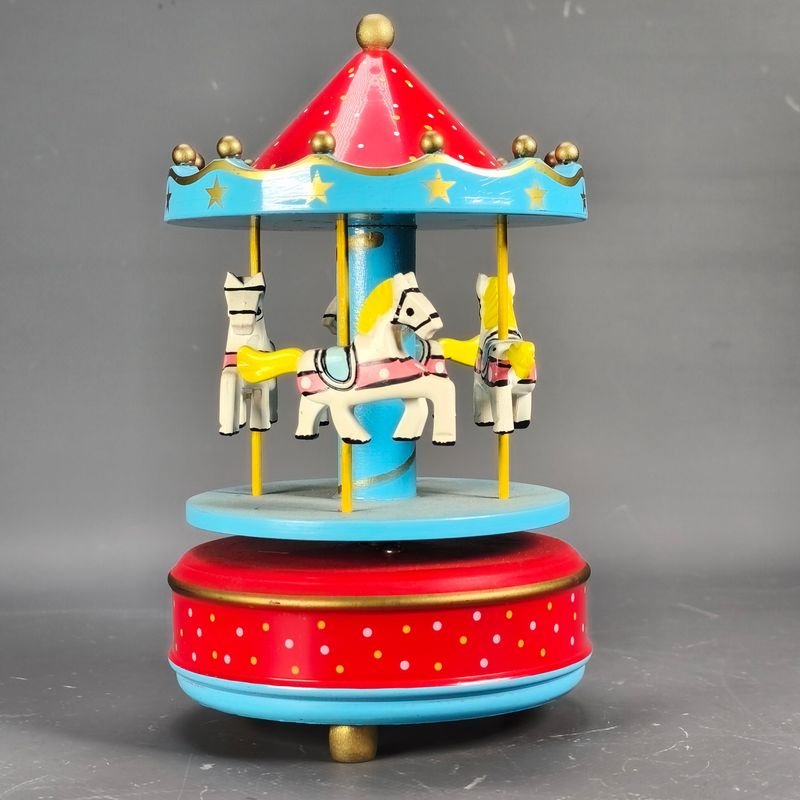Caja musical a cuerda con diseño de carrousel - imagen 1