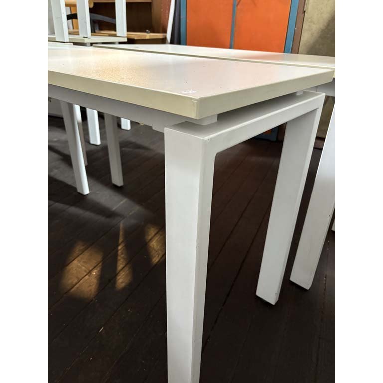 Item 2104717 - Image 1