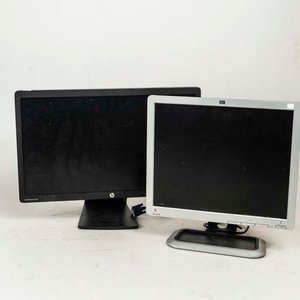 Lote siguiente: Dos Monitores HP para Computadora