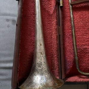 Trombón de Viento Metal con Estuche Rígido - imagen 3