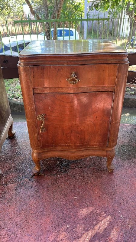 Item 889400 - Image 2