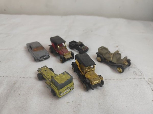 Colección de vehículos juguetes en buen estado - imagen 2