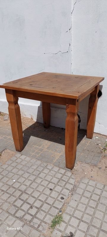 Item 872695 - Image 0