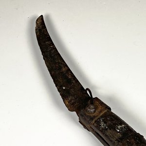 Cuchillo Sevillano Hoja de Metal y Cabo de Madera - imagen 2