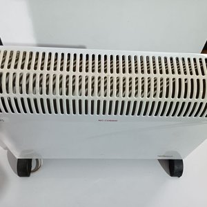 Estufa Eléctrica Hometech Blanca - imagen 2