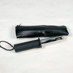 Cachiporra Extensible de Metal con Funda Negra - imagen 2