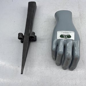 Lote siguiente: Yunque Antiguo de Hierro Fundido para Jardinería