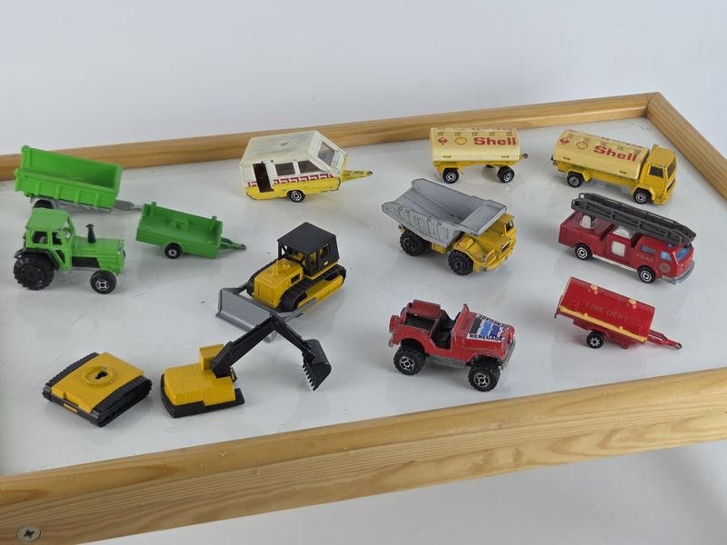 Colección de juguetes Majorette en excelente condición - imagen 2