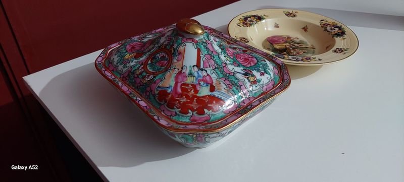 Platos decorativos y fuentes de porcelana - imagen 5