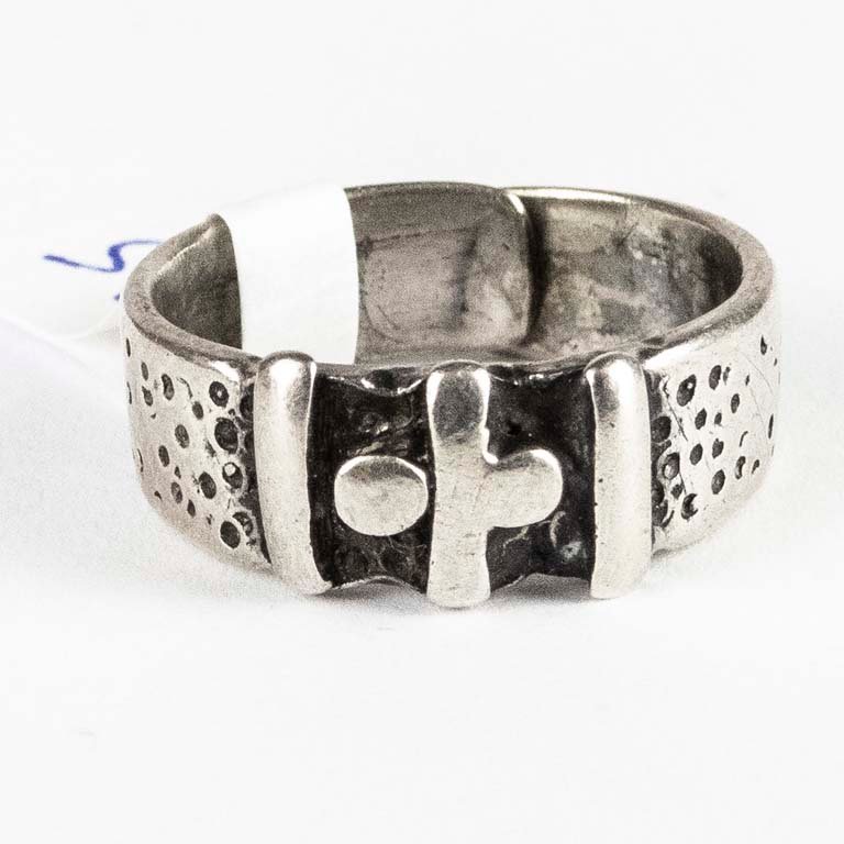 Lote anterior: Anillo de plata con diamante