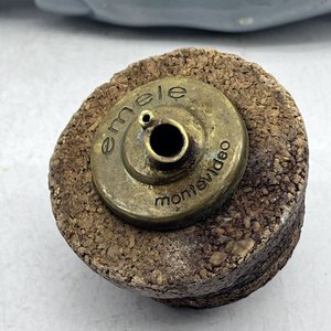 Tapón de Termo Emele Montevideo con Corcho y Metal - imagen 2