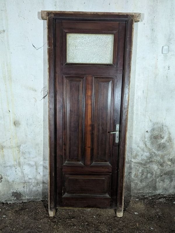 Item 899942 - Image 0