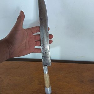 Cuchilla Artesanal de Hoja Larga con Mango de Madera y Metal - imagen 4