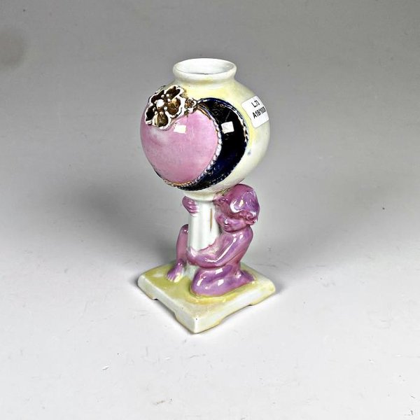 Mate Isabelino de Porcelana con Angelito y Detalle Floral - imagen 1