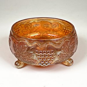 Centro de Mesa Vintage Vidrio Carnival con Patas y Diseño de Uvas - imagen 1