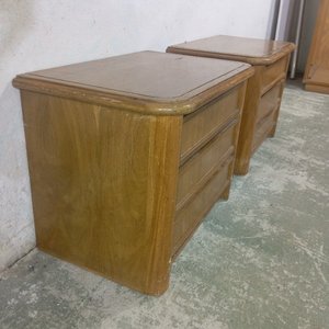 Juego de 2 mesas de noche de madera peteribí con 3 cajones - imagen 4