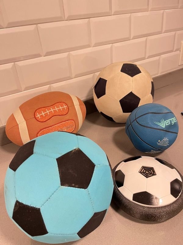 Lote de Pelotas Variadas: Fútbol, Básquet y Rugby