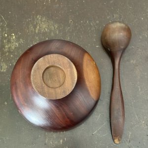 Cuenco y Cuchara de Madera Artesanal Tallada a Mano - imagen 2