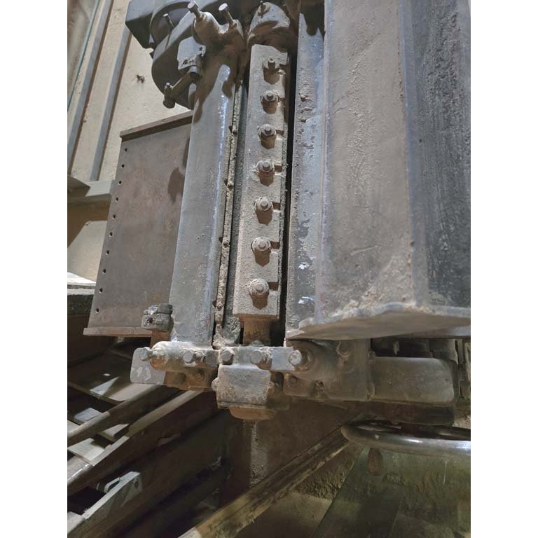 Item 2101222 - Image 1