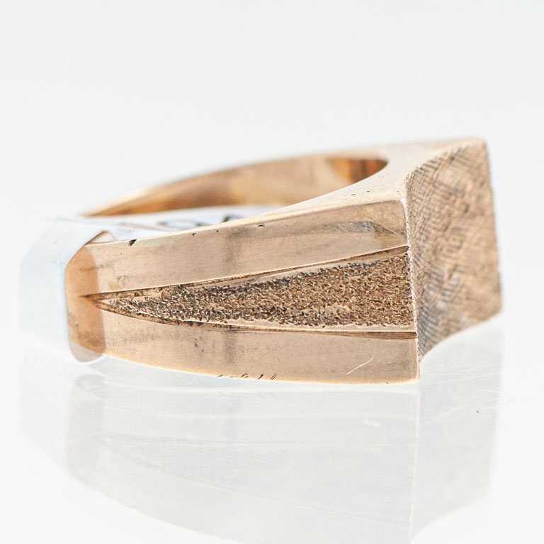 Item 2105204 - Image 1