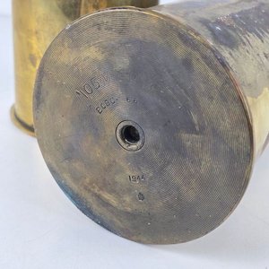 Par de Casquillos de Artillería de Latón Estadounidense 105mm WWII - imagen 4