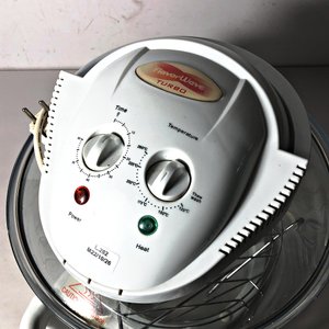 Horno Eléctrico Halógeno Flavor-Wave Turbo con Depósito de Vidrio - imagen 2