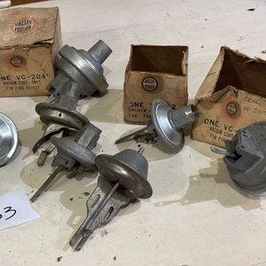 Repuestos de Vacío para Autos Antiguos (Lote de 5 unidades) - imagen 3