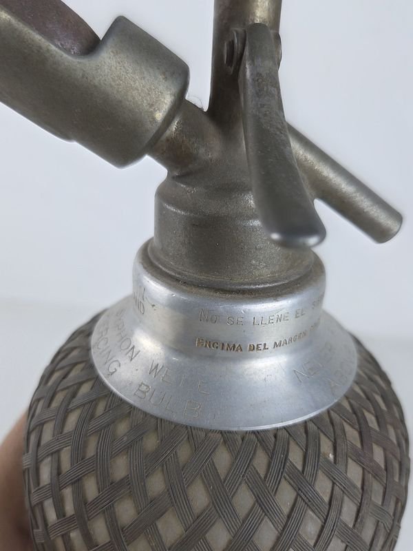 Antiguo Sifón Inglés con Malla Metálica - Venta en Subasta - imagen 3