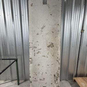 Mesa de Trabajo Grande con Tapa Blanca y Estructura Metálica - imagen 10