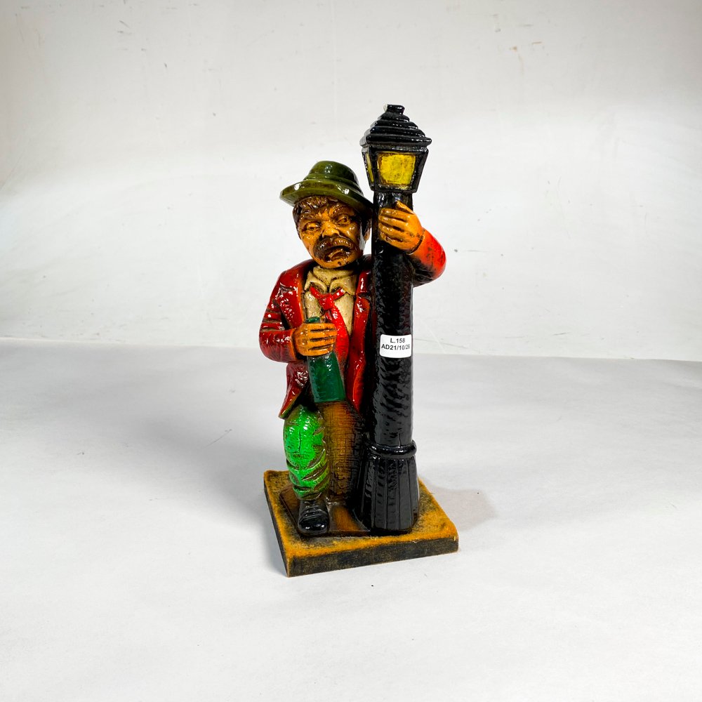 Botella Decorativa "Caballero en Ebriedad" con Farola - 29 cm
