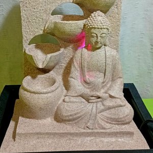Fuente de Agua Cascada Buda con Luz LED 30cm - imagen 1