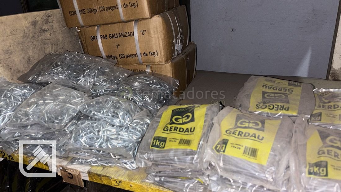 Ganchos y Tornillos Gerdau Galvanizados