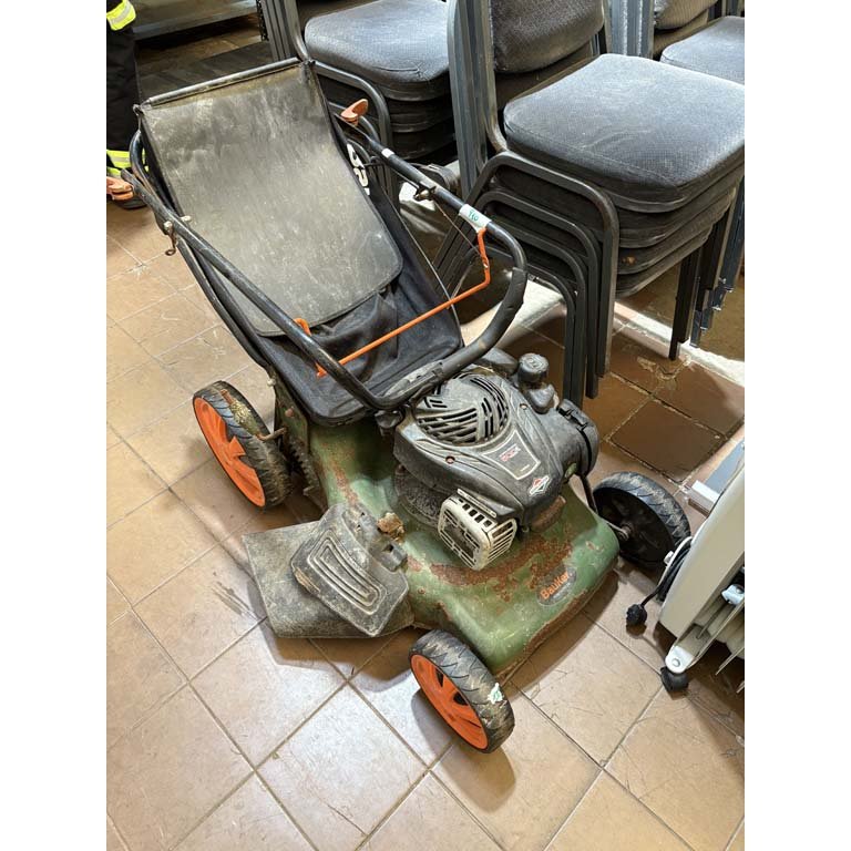 Item 2102453 - Image 0