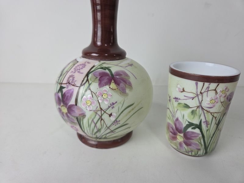 Conjunto de jarra de noche y vaso a juego de vidrio opalina decorado a mano - imagen 3