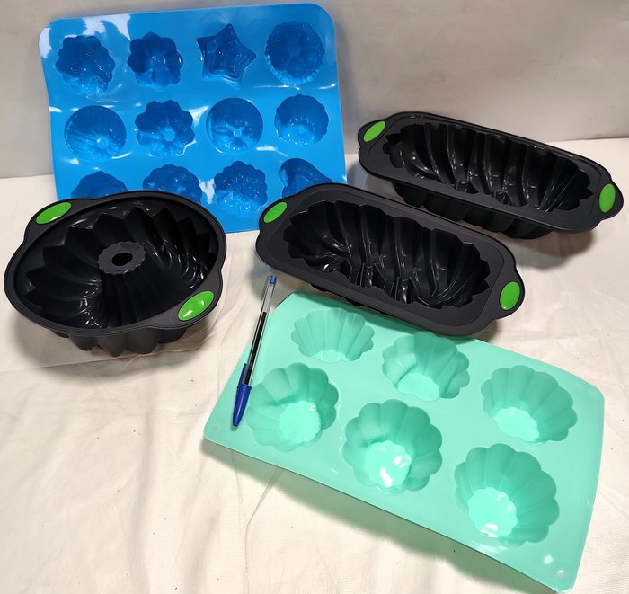 Lote de 5 Moldes de Silicona para Repostería Surtidos