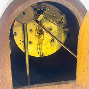 Reloj de Sobremesa de Madera con Péndulo - imagen 3