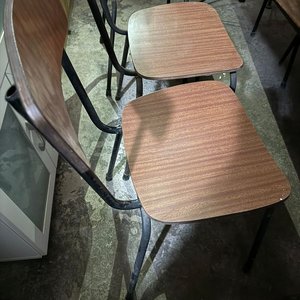 Juego de Mesa Rectangular con 6 Sillas Metálicas - imagen 4