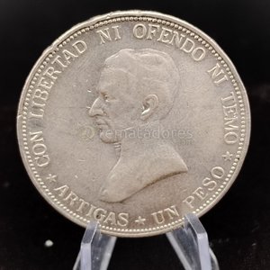 Lote anterior: Moneda Uruguaya de Plata "Un Peso" 1917