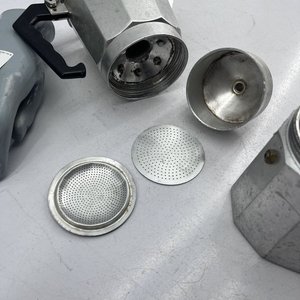 Cafetera Italiana Antigua de Aluminio para Café - imagen 8
