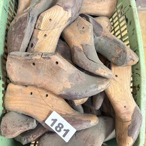 Lote siguiente: Lote de 30 Hormas Antiguas para Calzado en Madera