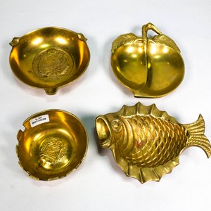 Lote anterior: Lote de Cuatro Ceniceros Vintage de Bronce