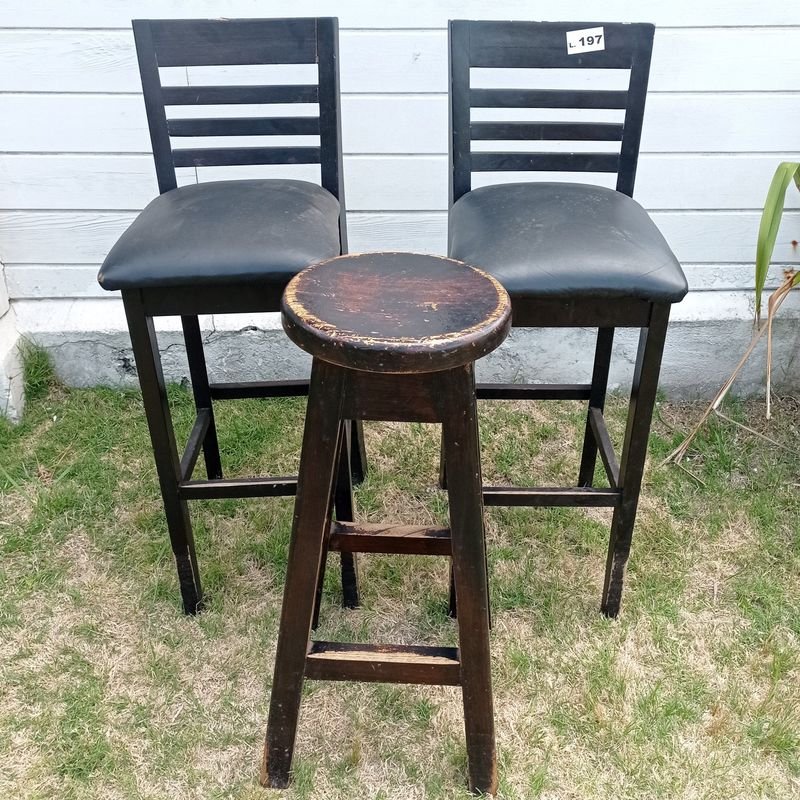 Lote siguiente: Muebles de madera para hogar