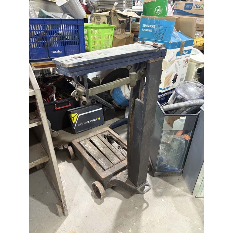 Balanza de carro antigua en venta