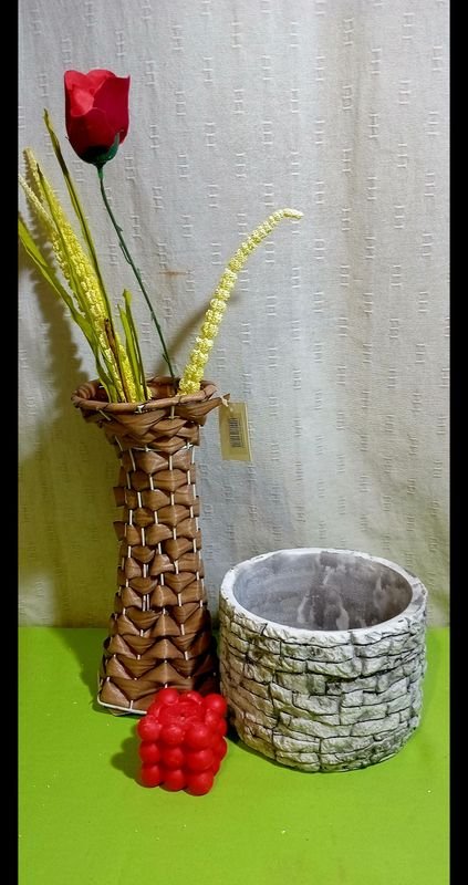 Maceta Cerámica Artesanal Estilo Piedra con Florero y Vela Aromática